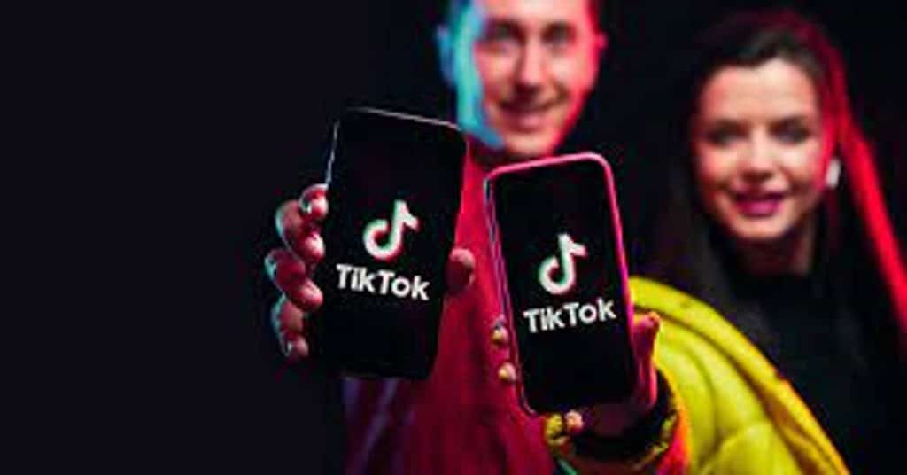 There are many reasons businesses should consider using TikTok for marketing. For starters, the app has over 1 billion active users, making it a powerful platform for reaching a large audience. Additionally, TikTok is perfect for promoting short, engaging videos that can quickly capture attention and spark interest. Additionally, the app offers a variety of powerful marketing tools, such as interactive filters, that allow businesses to create unique and engaging content. Overall, TikTok provides an excellent opportunity for businesses to reach a large, engaged audience and create engaging content.